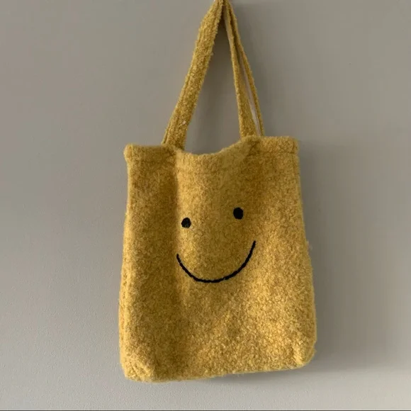 UO Knit Tote Bag - Picture 2 of 4